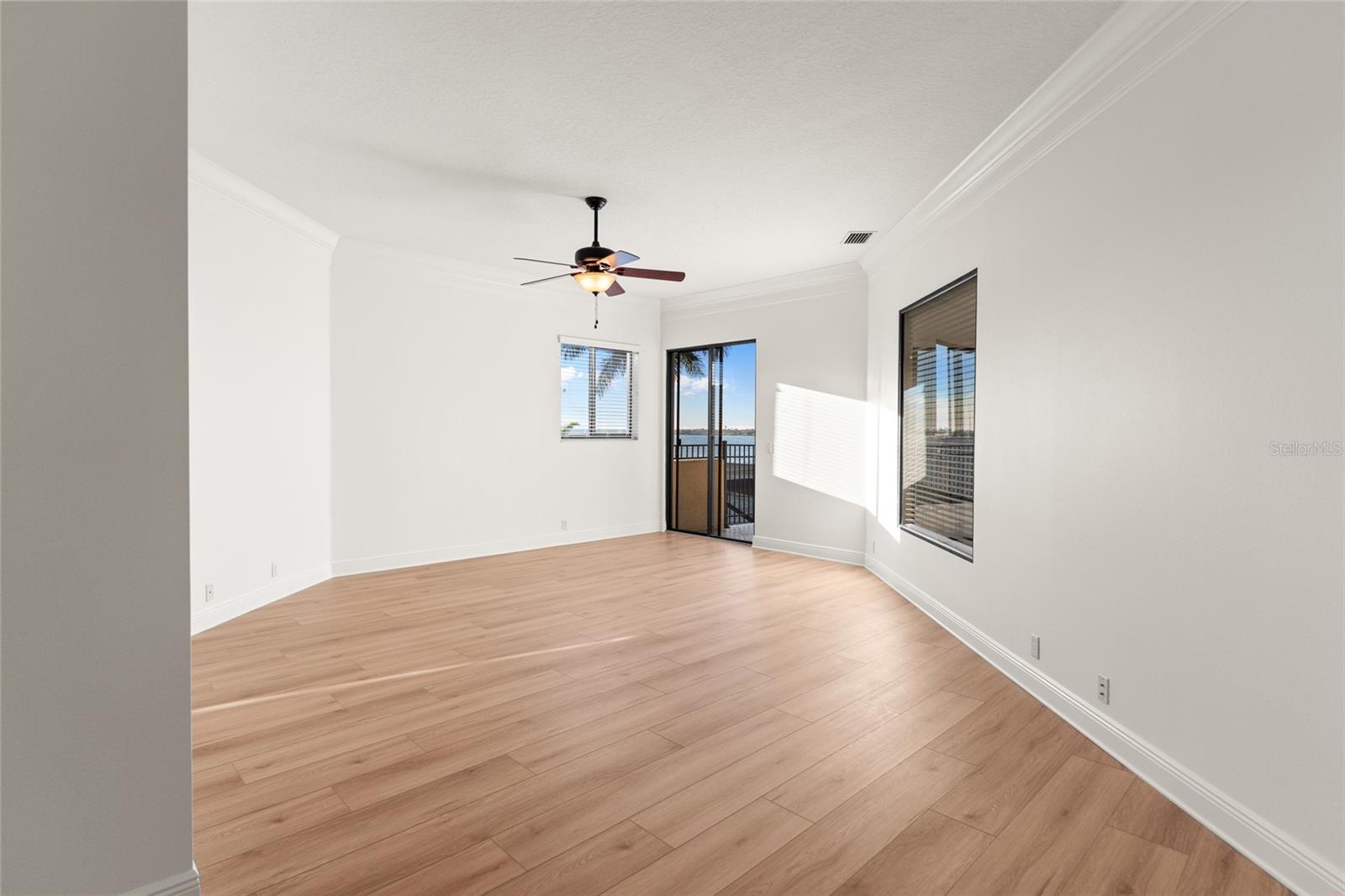 A4682382 Property Photo