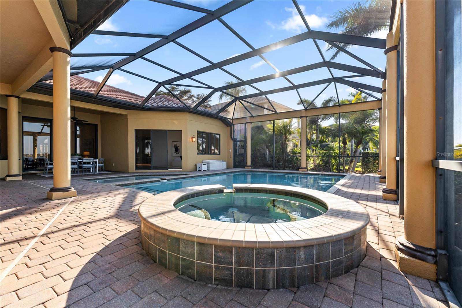 A4682382 Property Photo