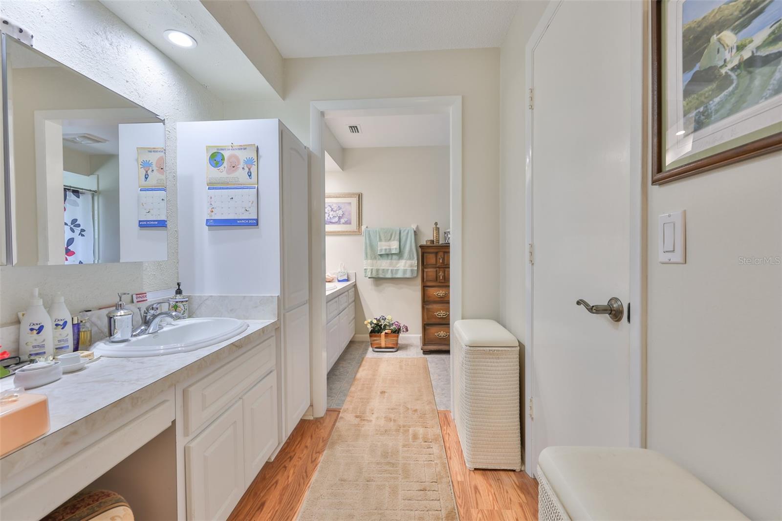 Primary Bathroom w/Dual dressing areas