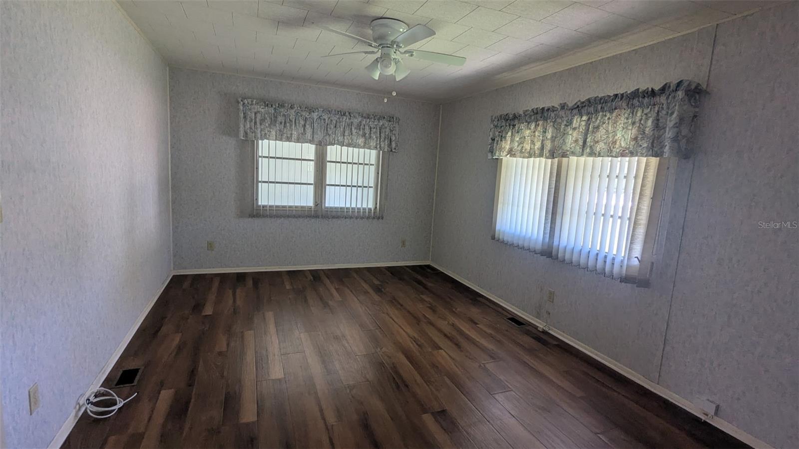 4811 3RD ST W, BRADENTON, FL, 34207