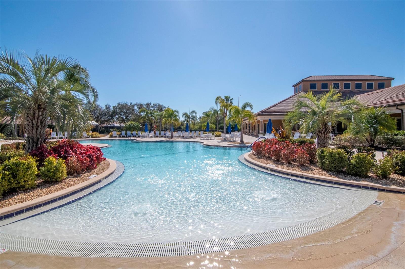 Beach Entry Resort Style Pool