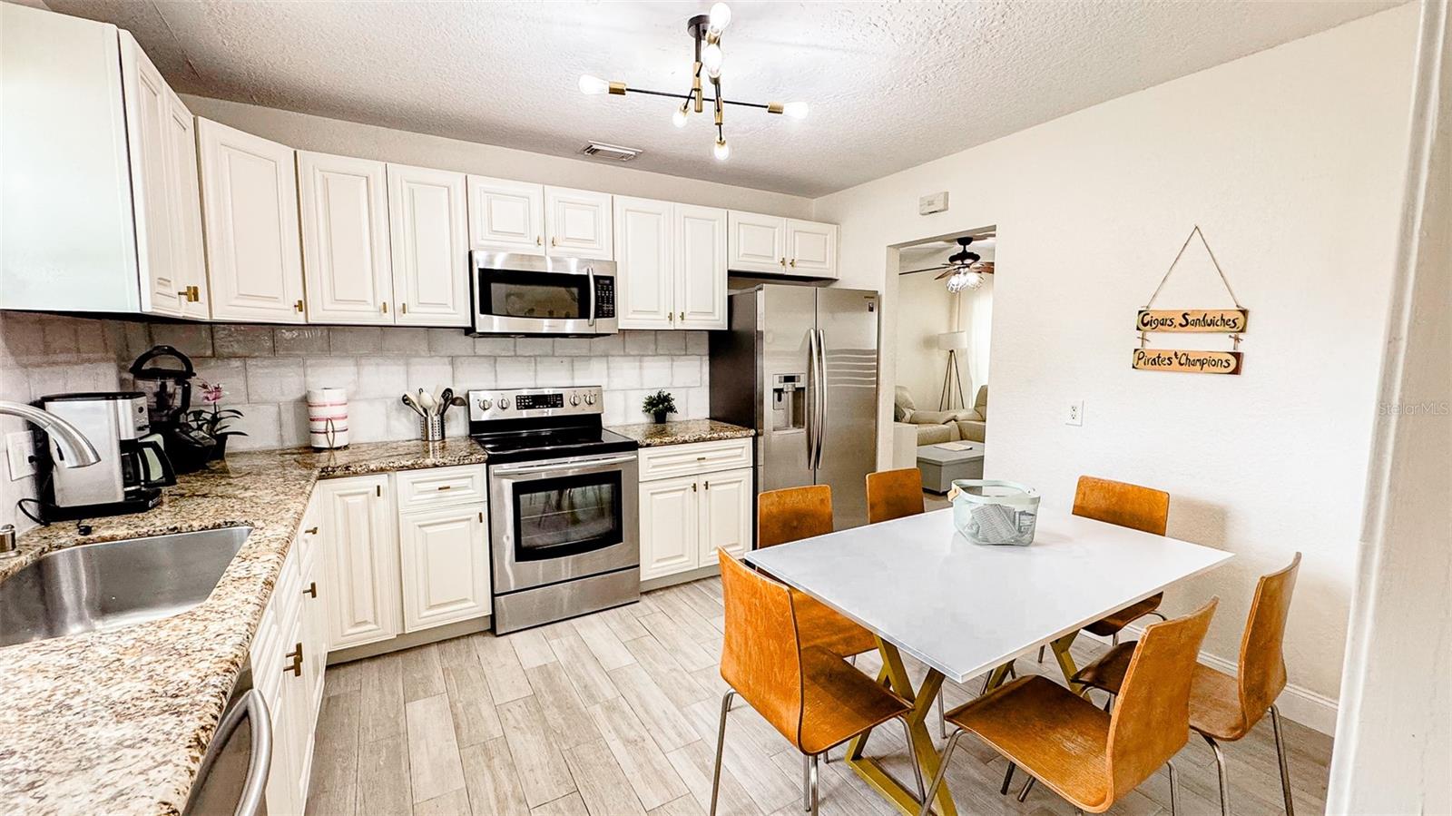 609 E LOUISIANA AVE, TAMPA, FL, 33603