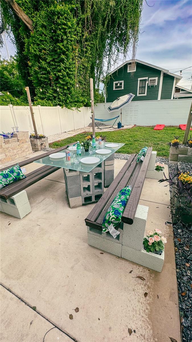 609 E LOUISIANA AVE, TAMPA, FL, 33603
