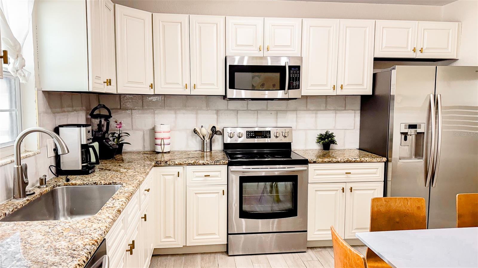 609 E LOUISIANA AVE, TAMPA, FL, 33603