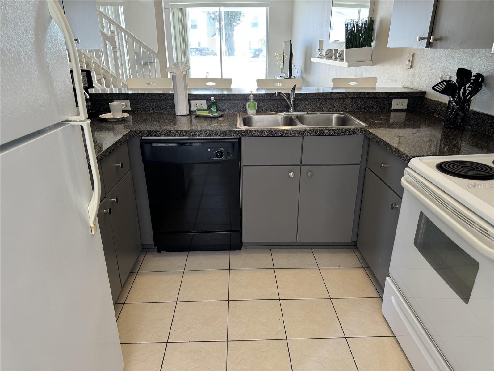 1150 S BEACH CIR, KISSIMMEE, FL, 34746