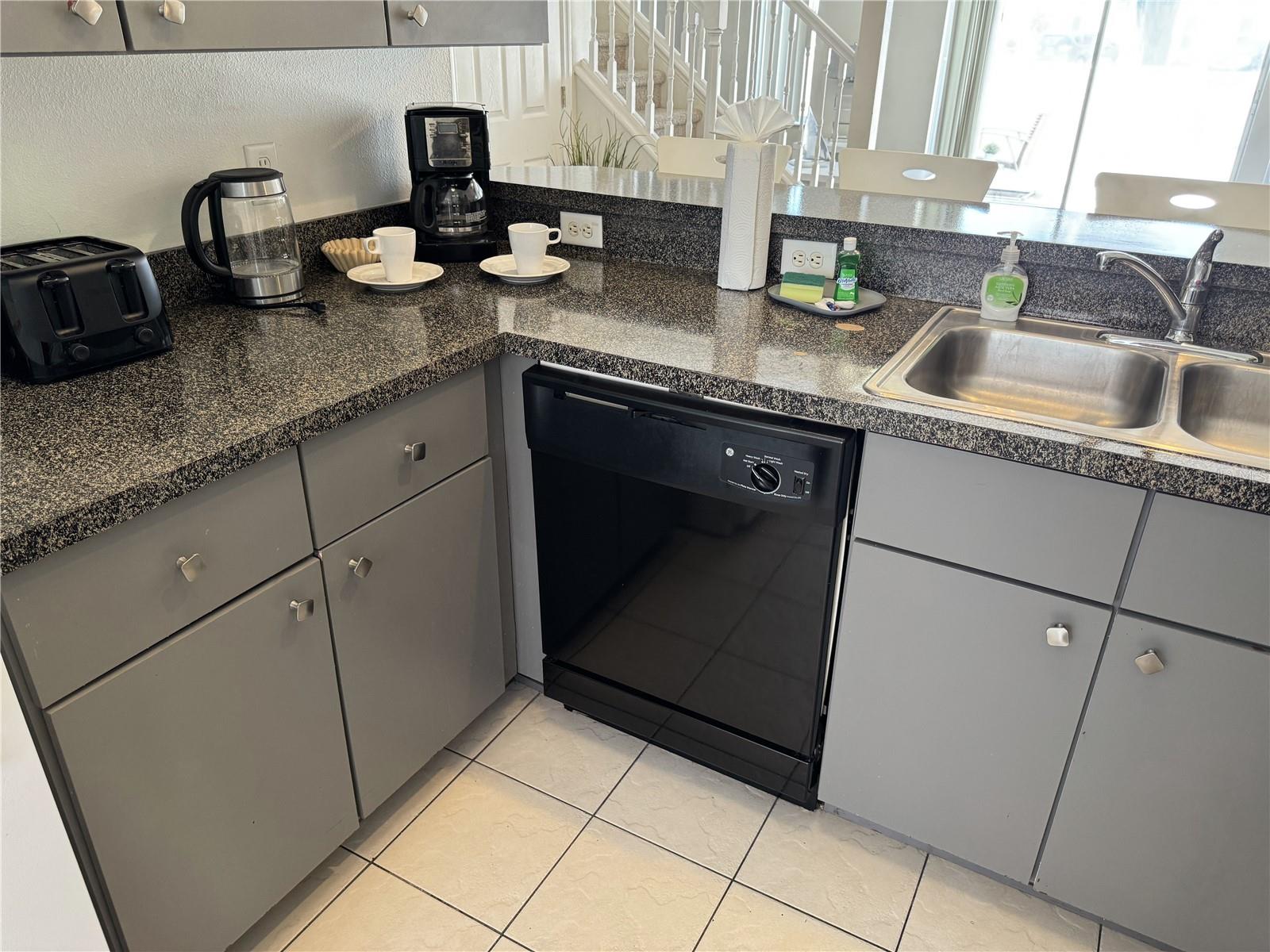 1150 S BEACH CIR, KISSIMMEE, FL, 34746