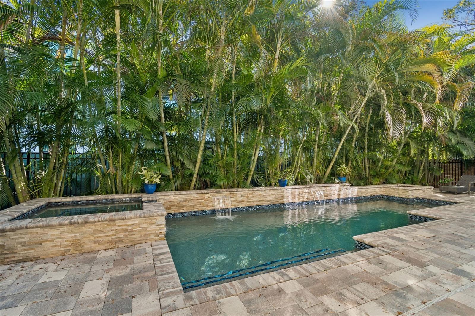 TB8475871 Property Photo