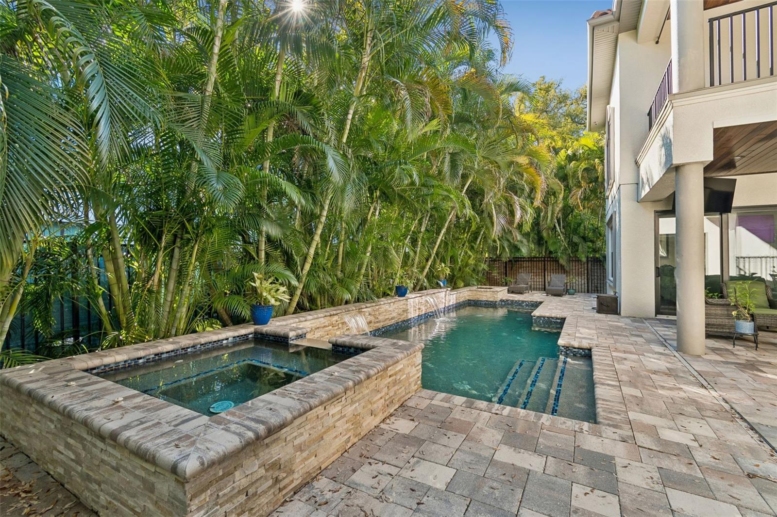 TB8475871 Property Photo