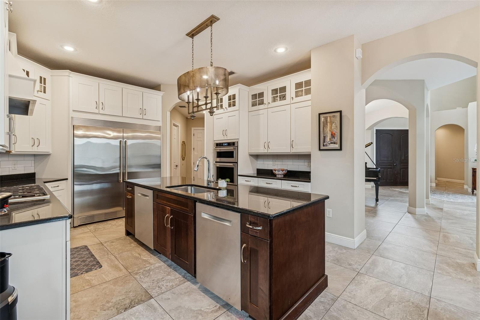 TB8475871 Property Photo