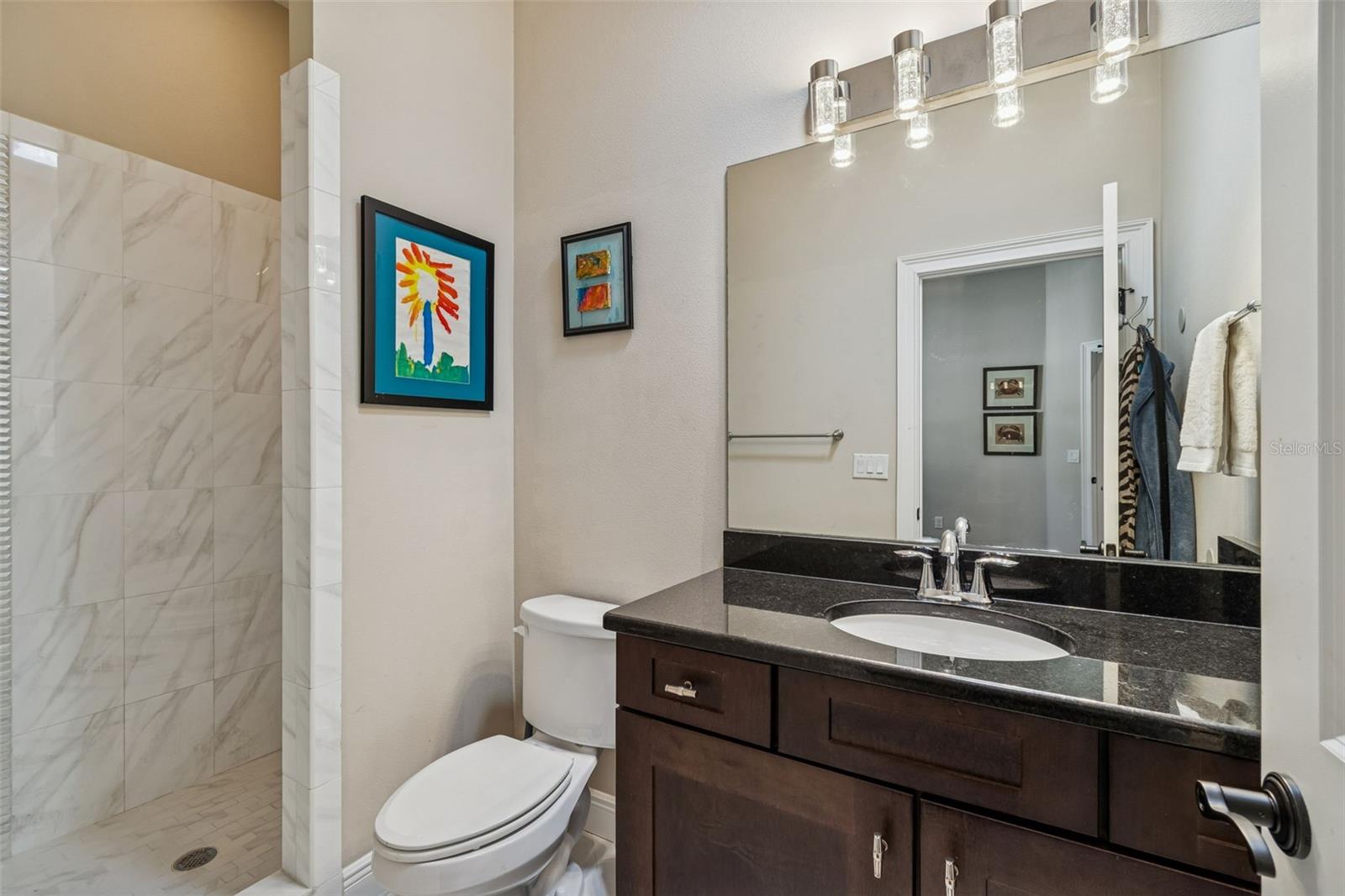 TB8475871 Property Photo