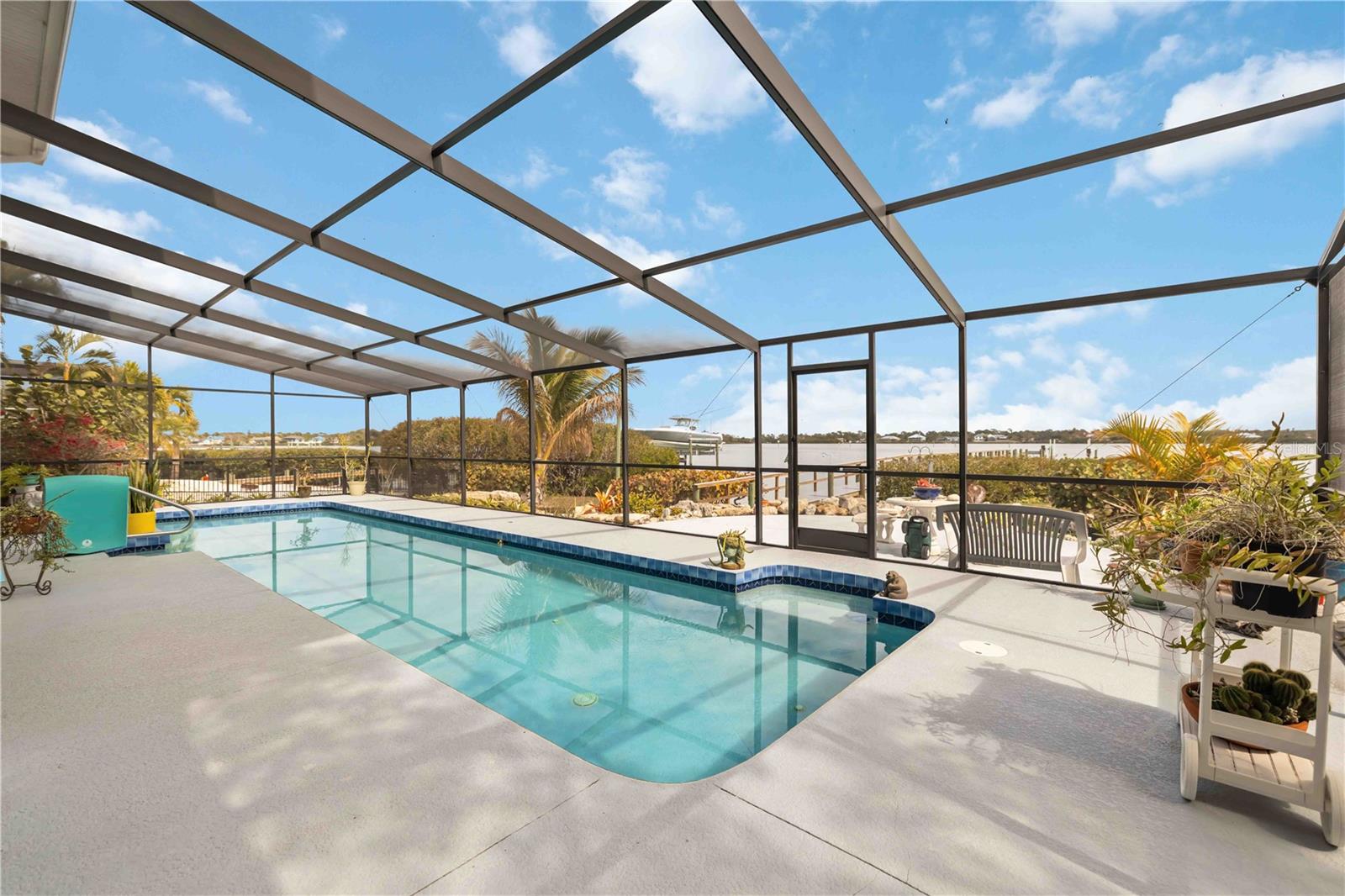 N6142947 Property Photo