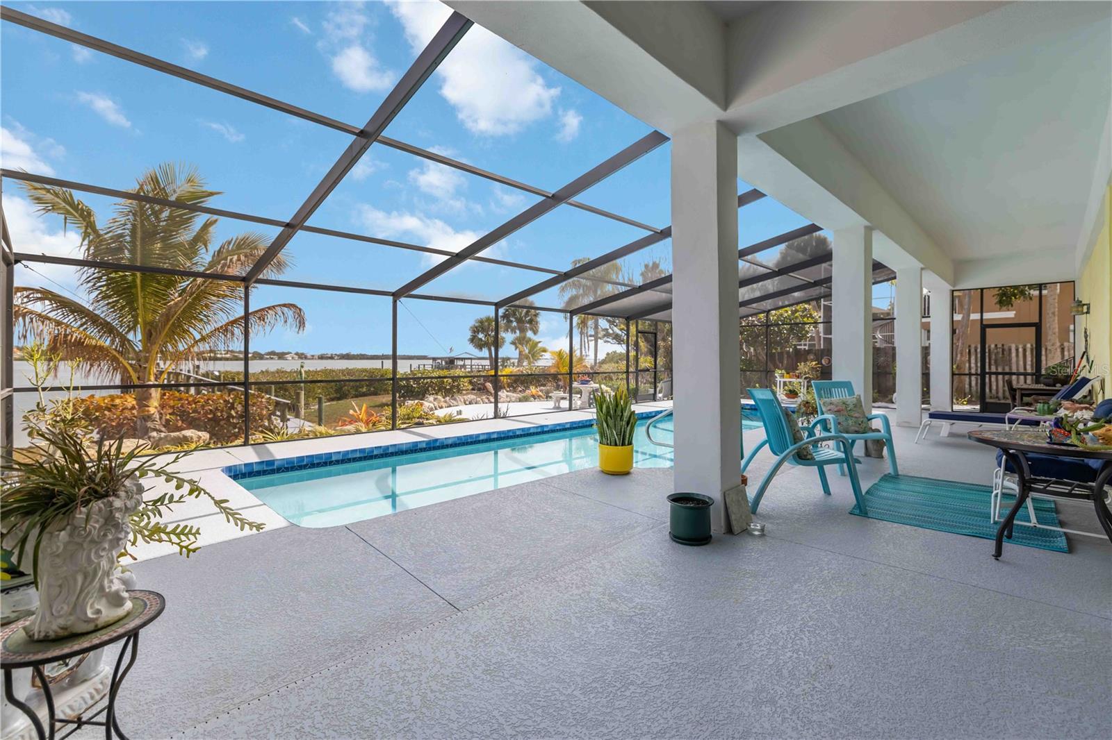 N6142947 Property Photo