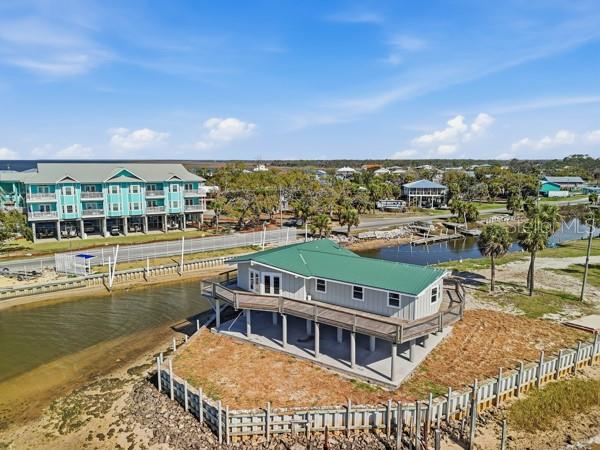 18 4TH ST, HORSESHOE BEACH, FL, 32648