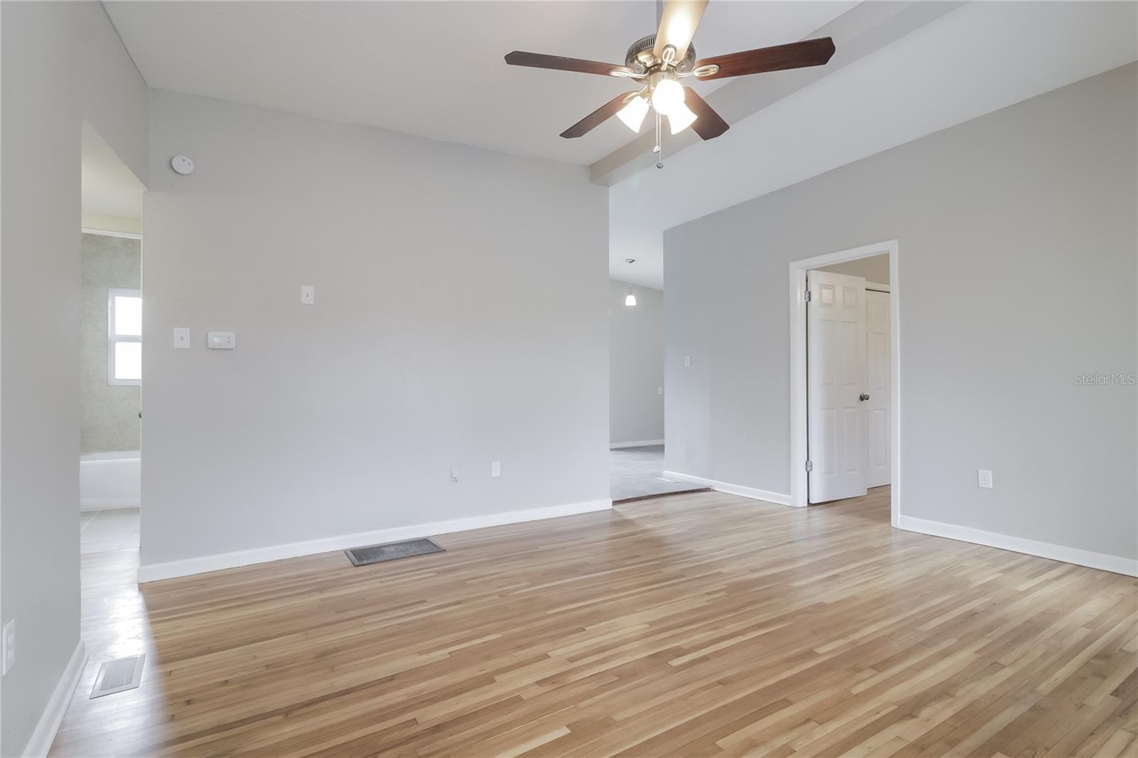 3404 PARIS PL, ORLANDO, FL, 32818