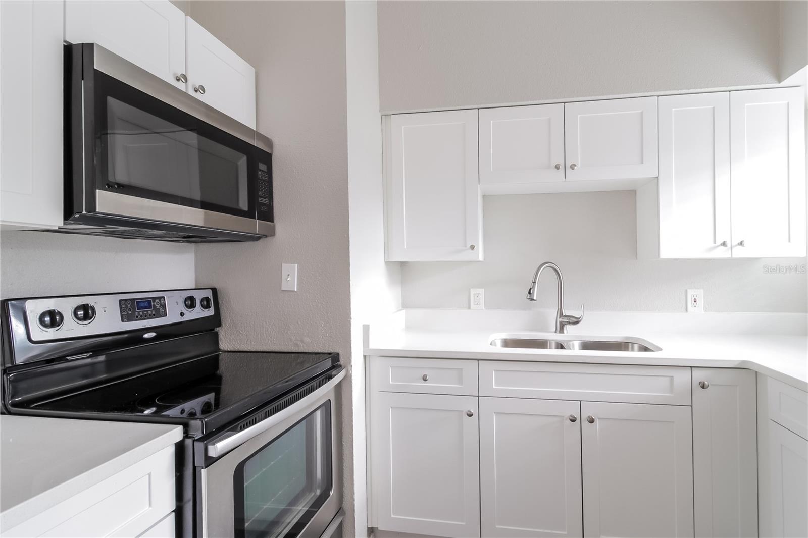 3404 PARIS PL, ORLANDO, FL, 32818