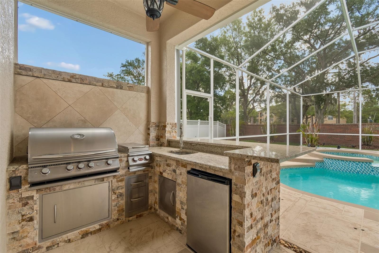16329 ASHINGTON PARK DR, TAMPA, FL, 33647