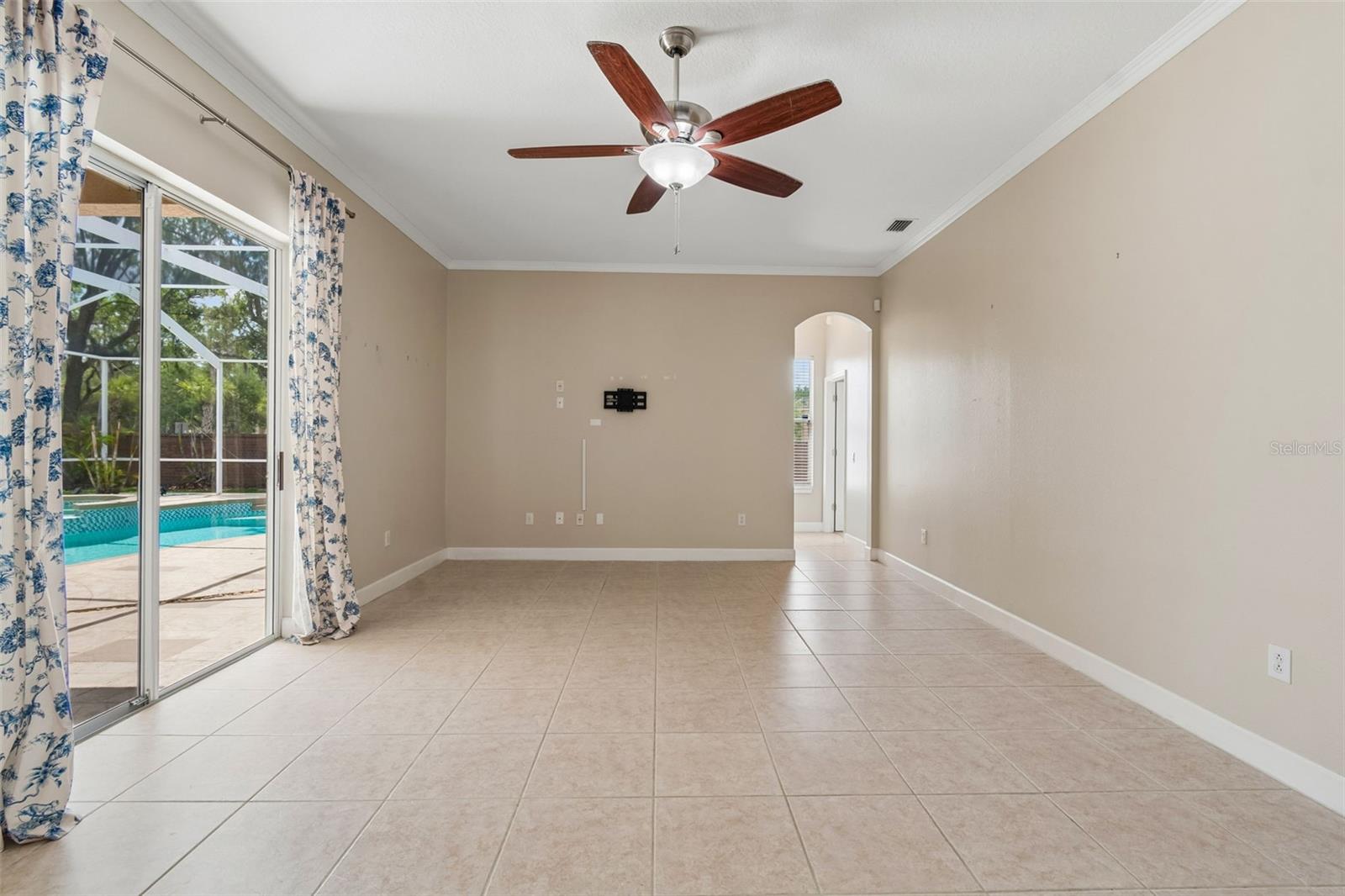 16329 ASHINGTON PARK DR, TAMPA, FL, 33647