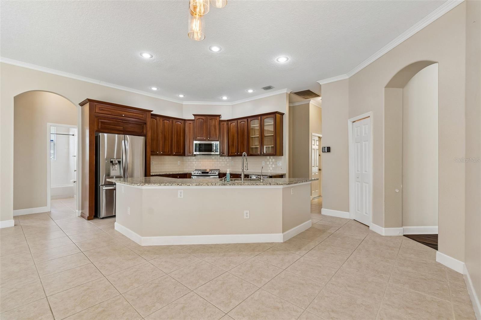 16329 ASHINGTON PARK DR, TAMPA, FL, 33647