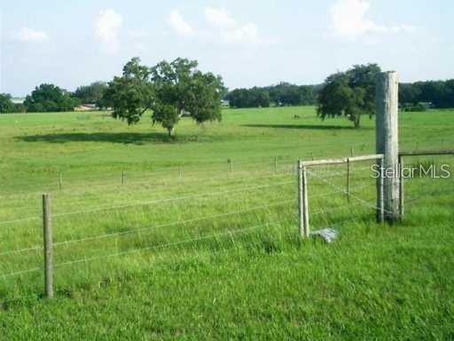 TB8475916 Property Photo