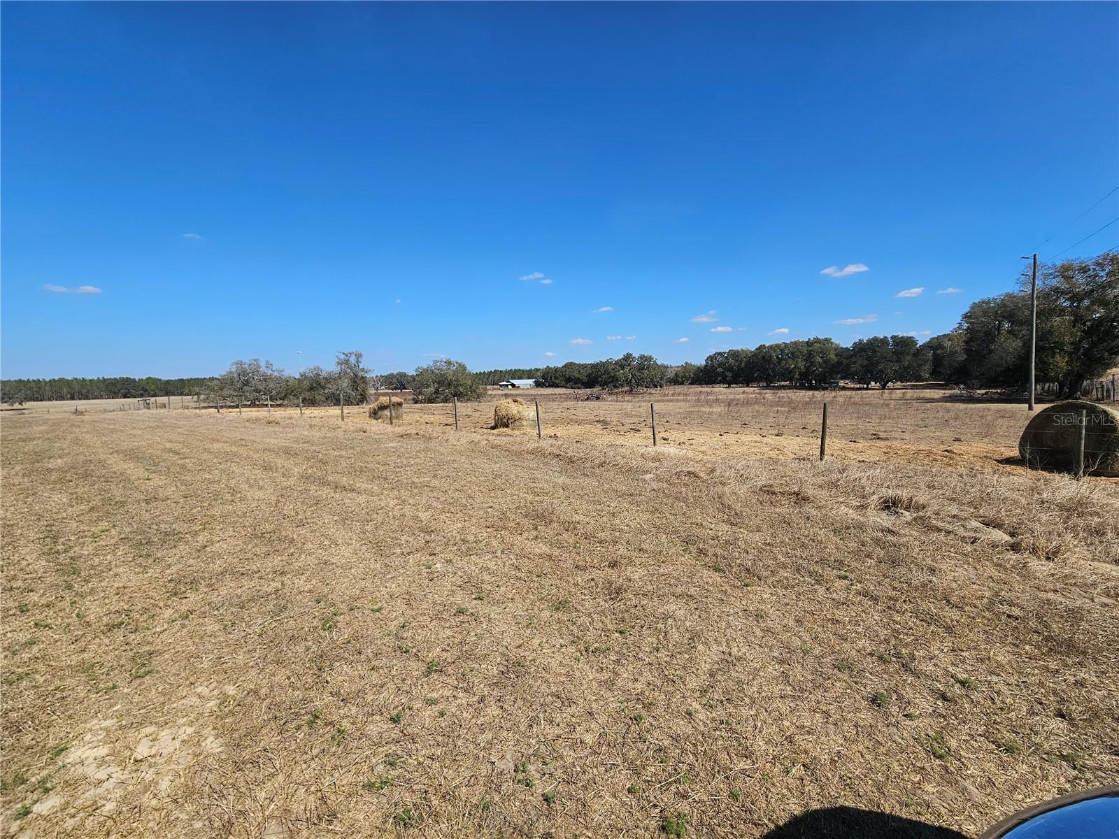 TB8475916 Property Photo