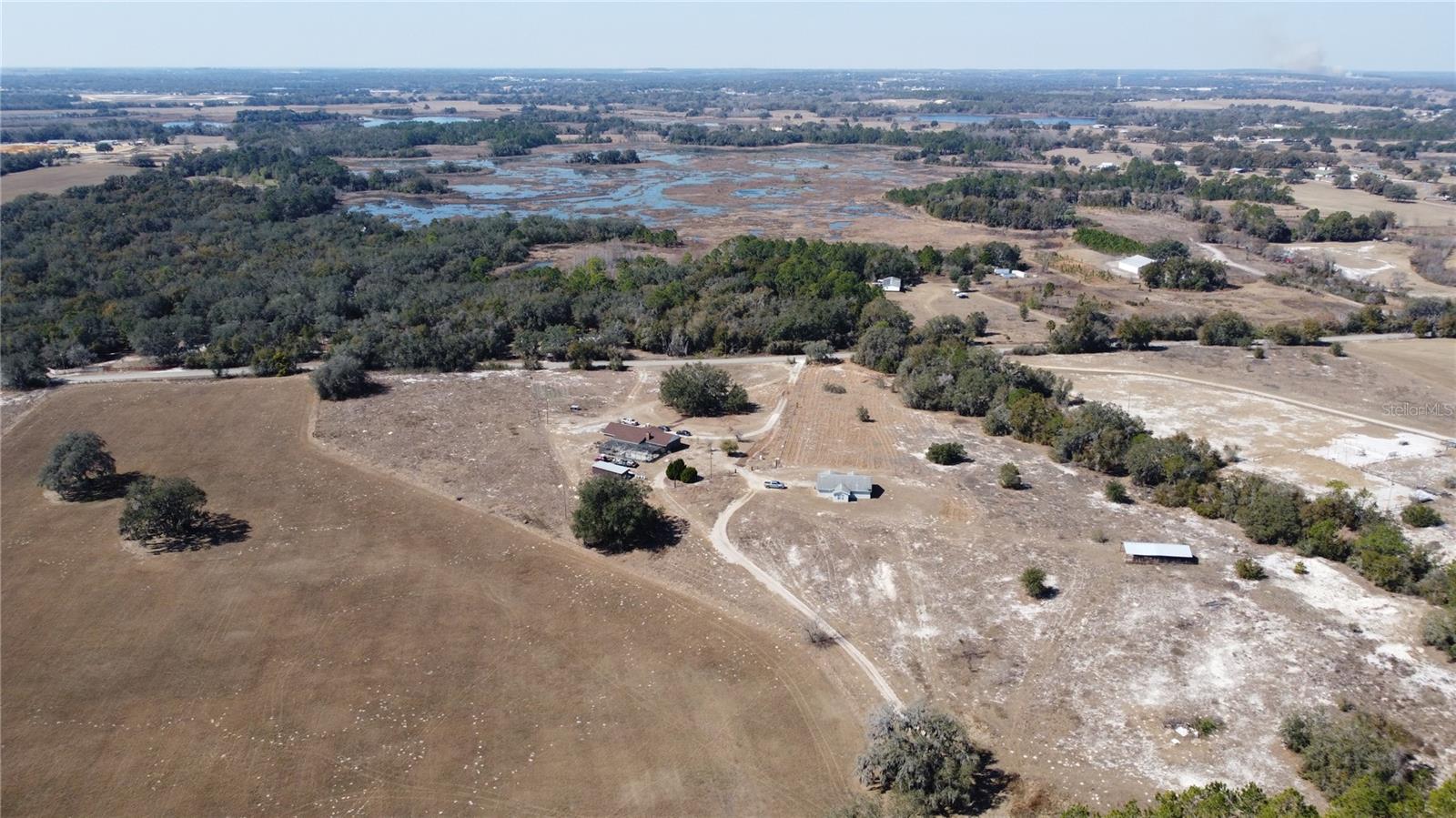 TB8475916 Property Photo