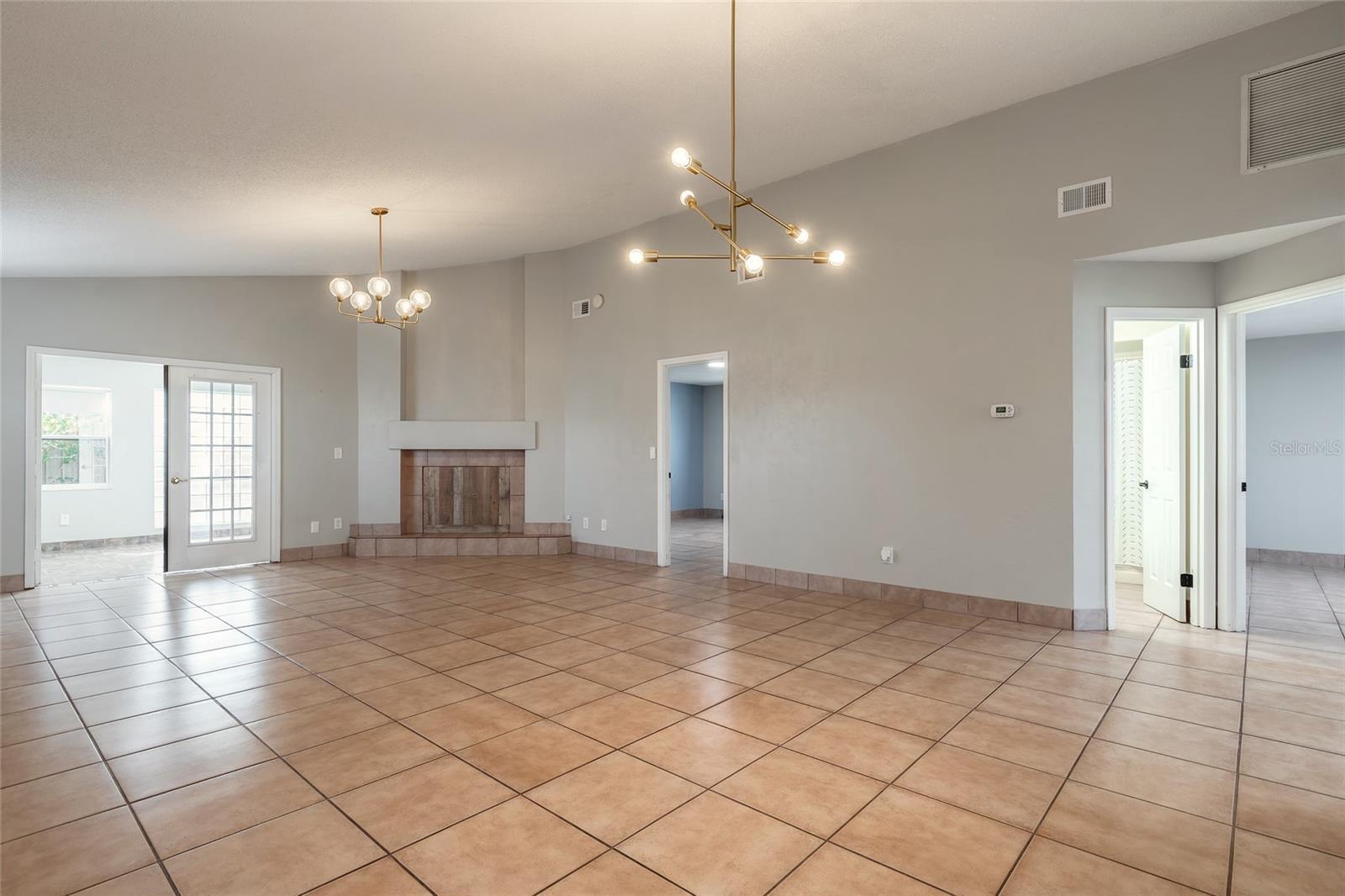 44 CAPISTRANO DR, ORMOND BEACH, FL, 32176