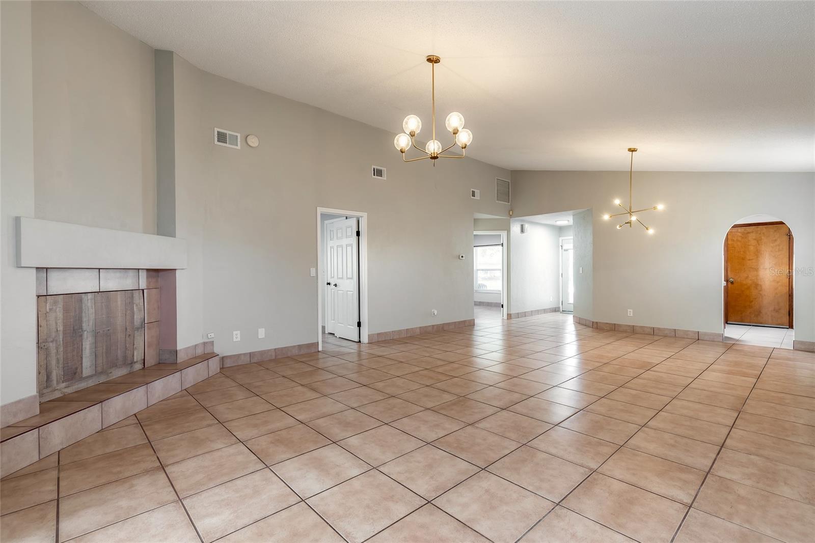 44 CAPISTRANO DR, ORMOND BEACH, FL, 32176