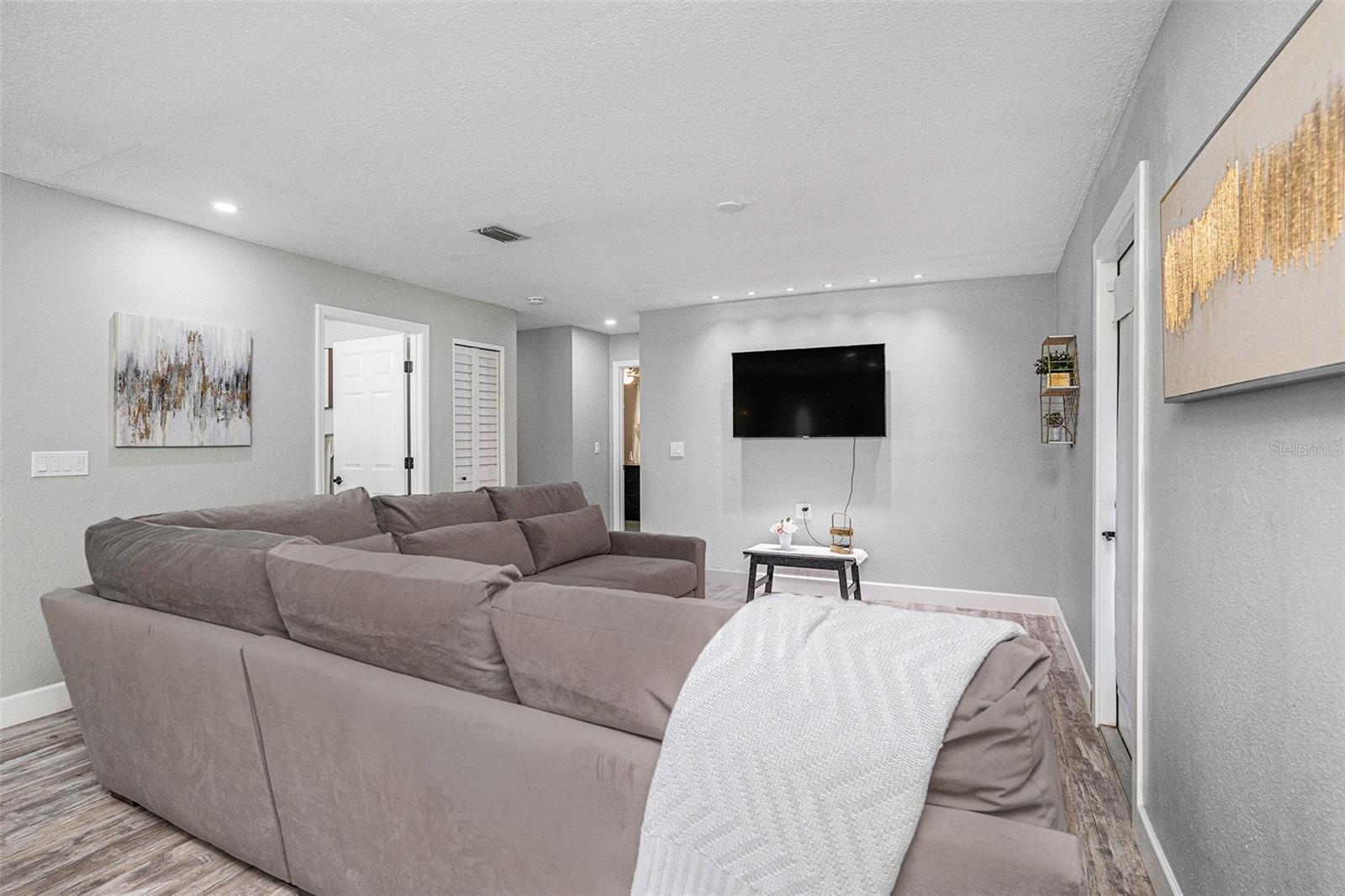 3012 N HIGHLAND AVE, TAMPA, FL, 33603