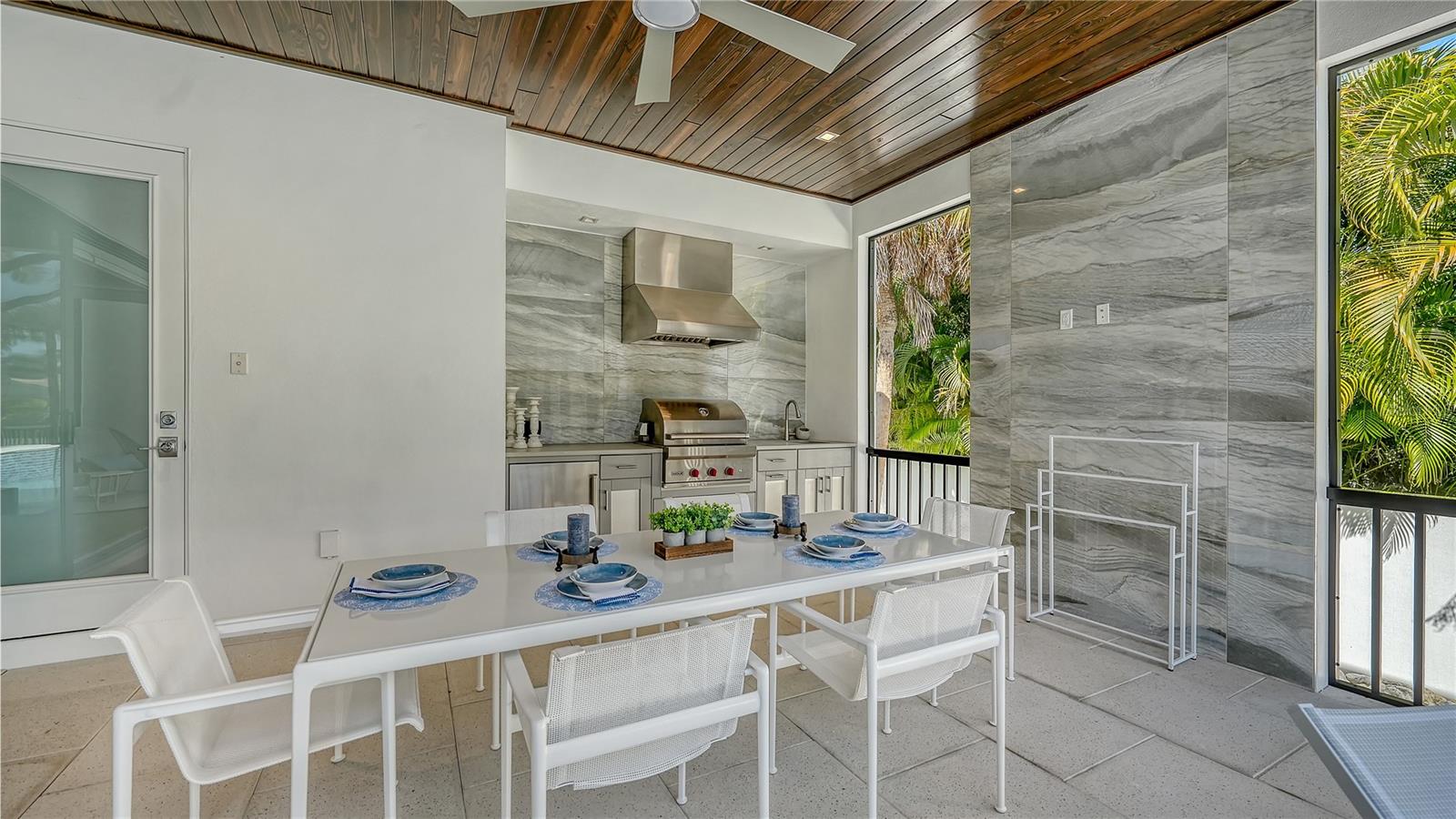 A4682428 Property Photo