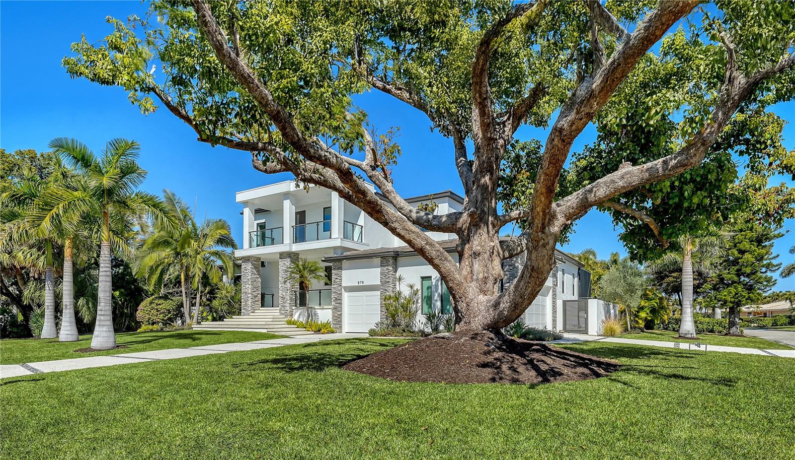 A4682428 Property Photo