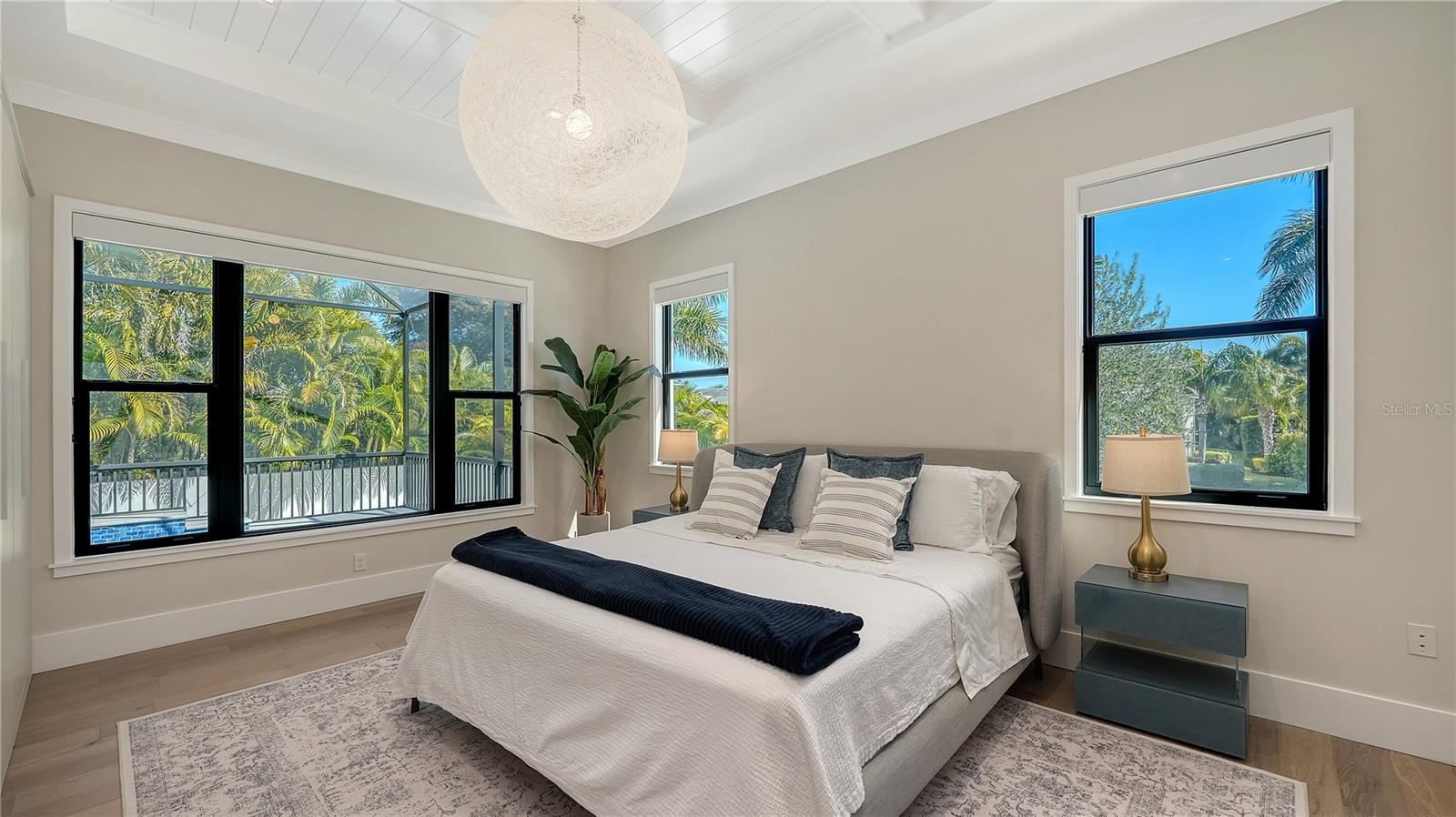 A4682428 Property Photo