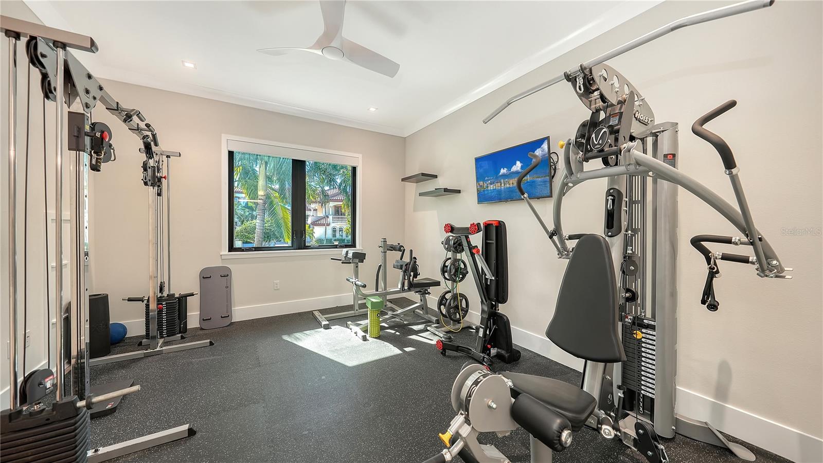 A4682428 Property Photo