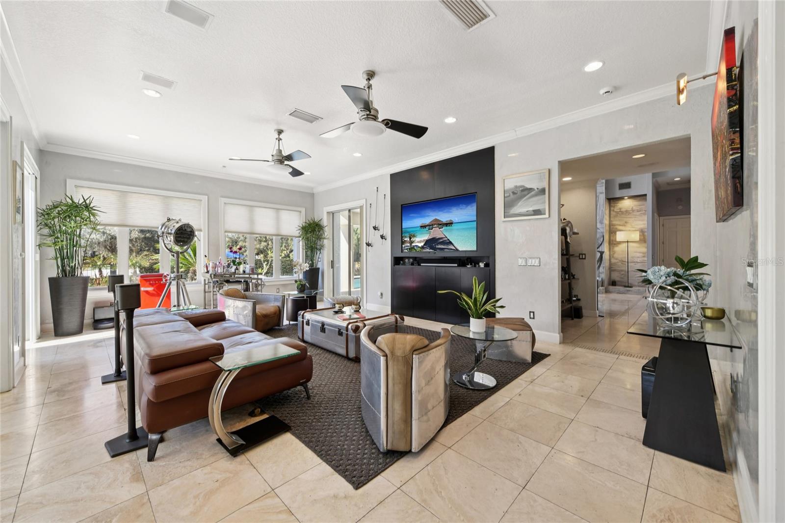 O6382287 Property Photo