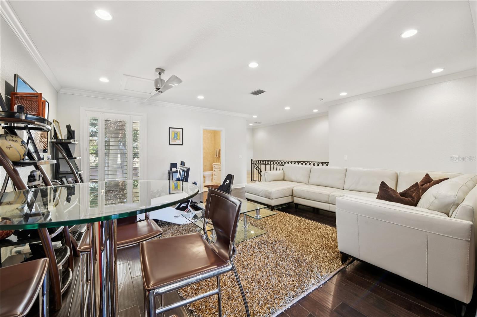 O6382287 Property Photo