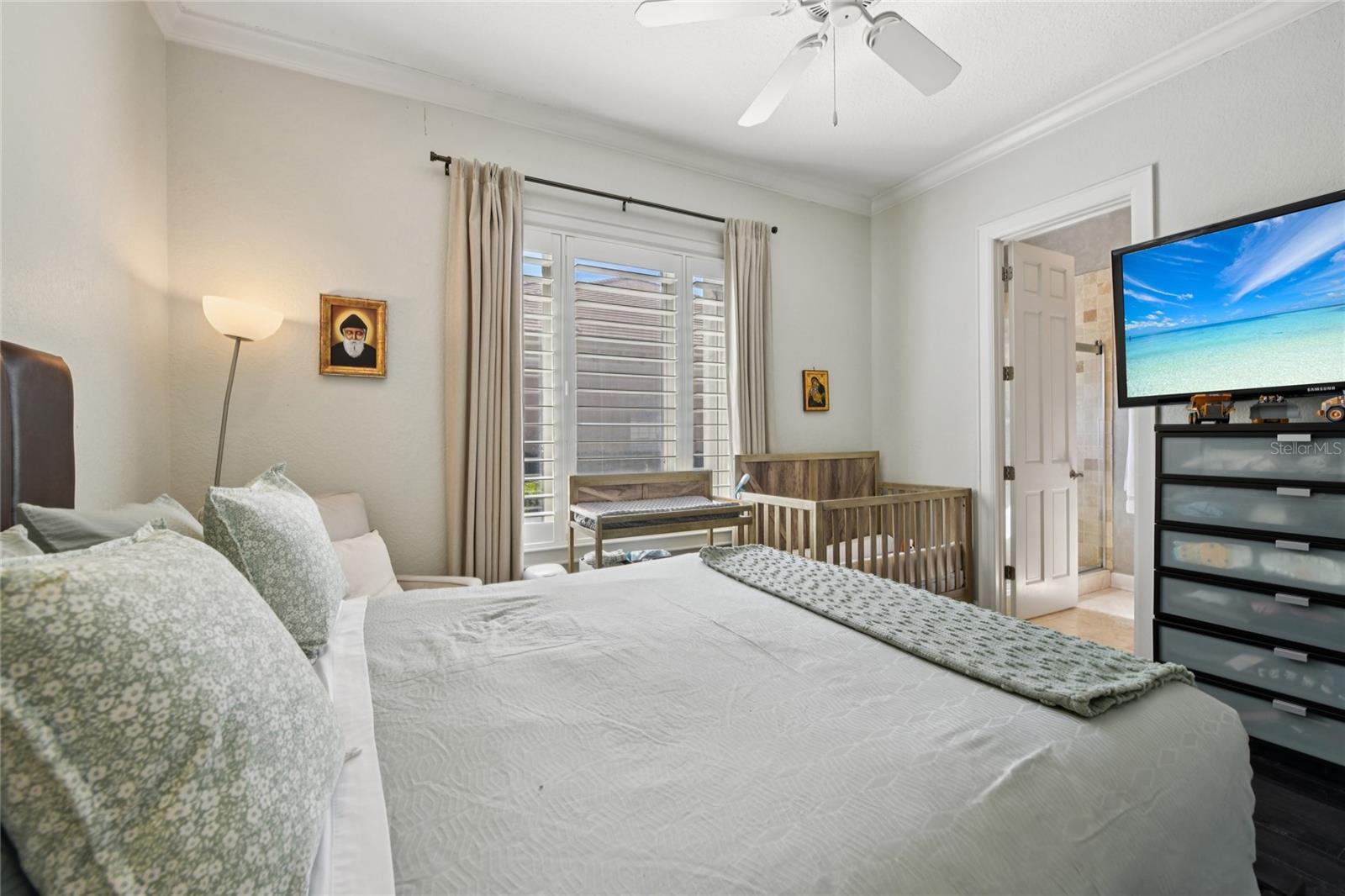 O6382287 Property Photo