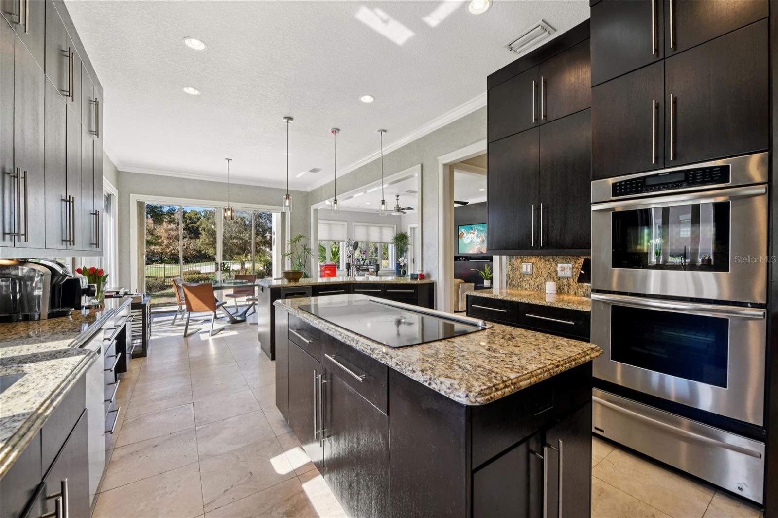 O6382287 Property Photo