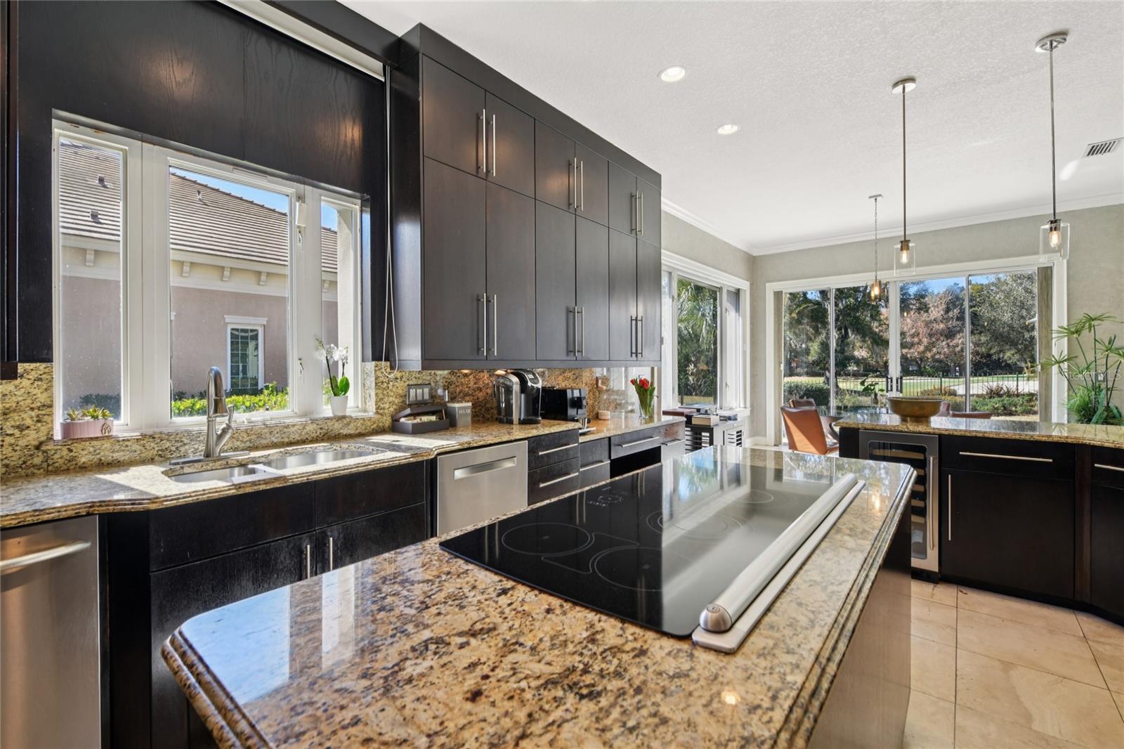 O6382287 Property Photo