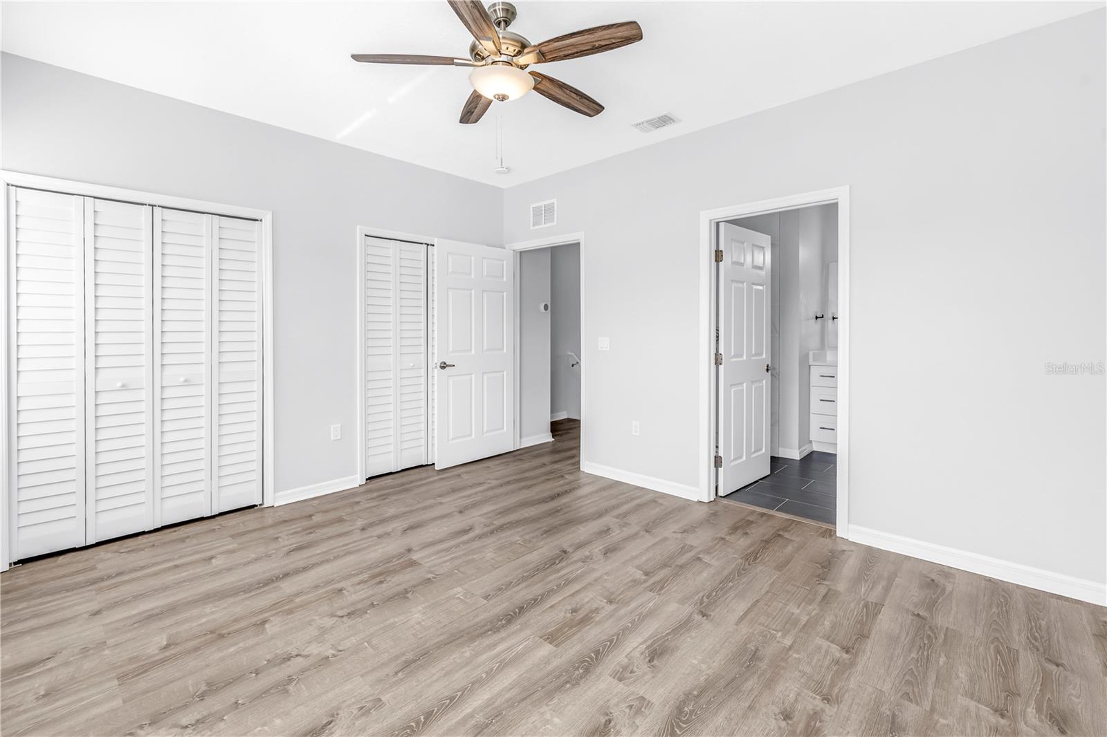 4330 TYLER CIR N, ST PETERSBURG, FL, 33709