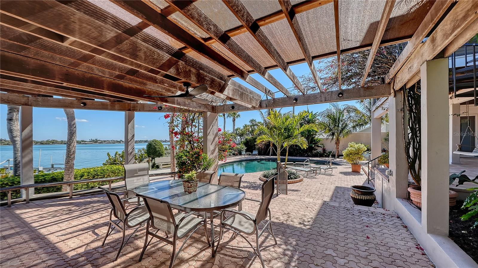 A4682484 Property Photo