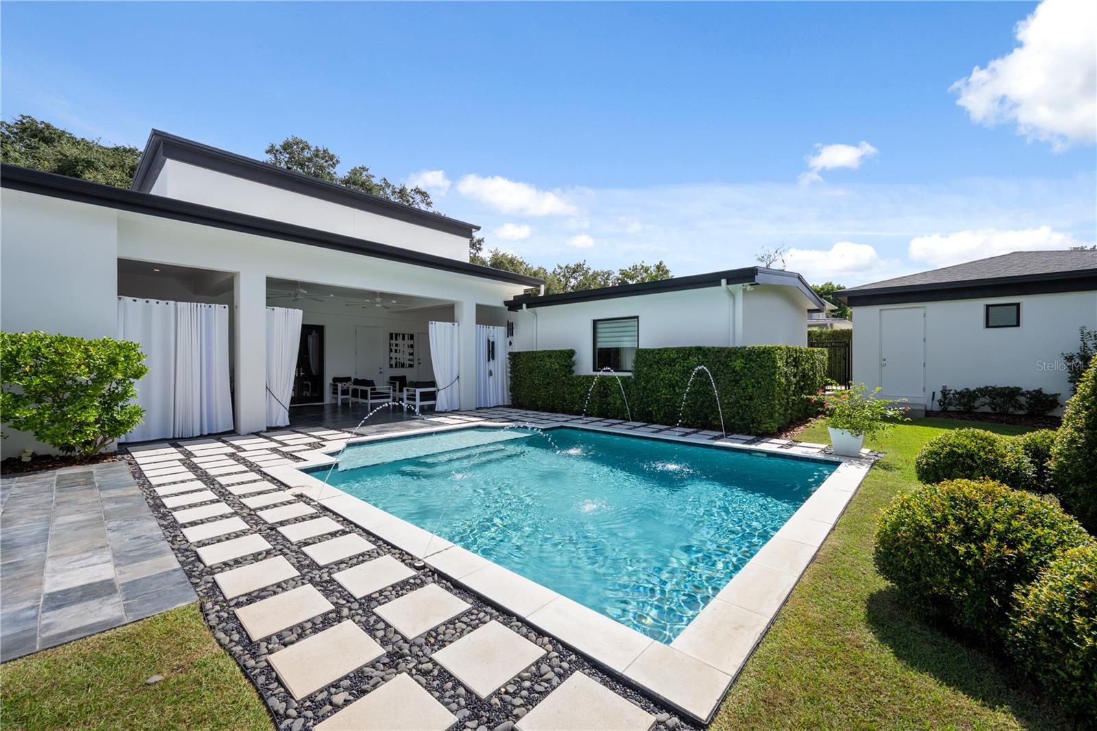 1581 FOREST AVE, WINTER PARK, FL, 32789