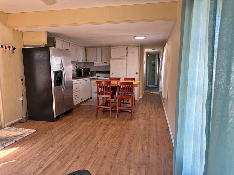 TB8476121 Property Photo