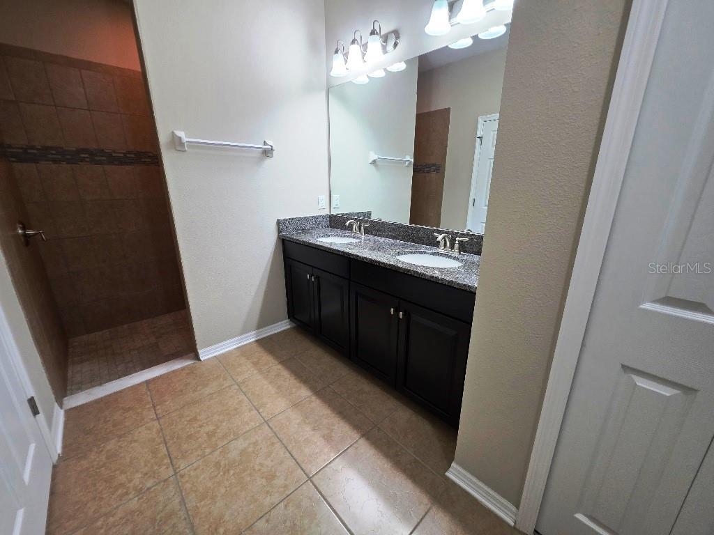 Looking towards shower in Master