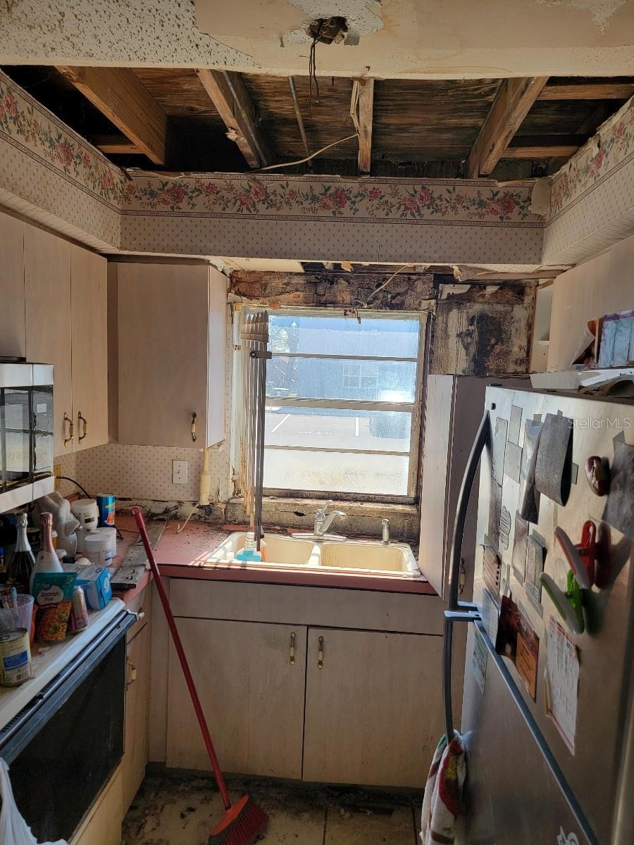 A4682509 Property Photo