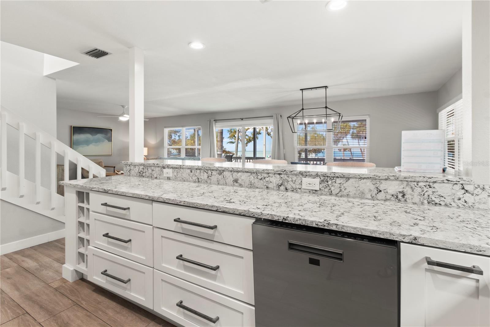 A4682522 Property Photo