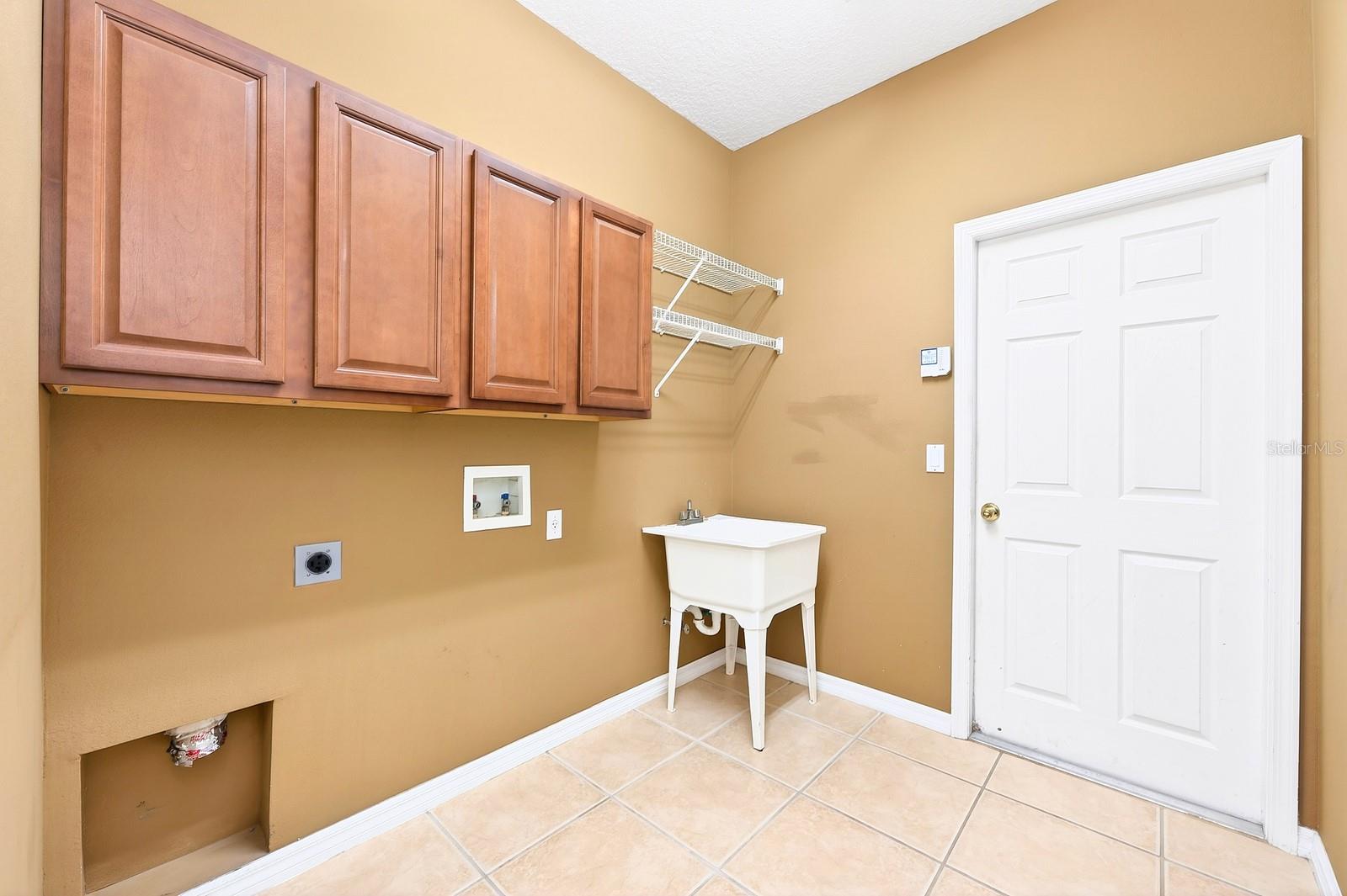 3965 EMERALD ESTATES CIR, APOPKA, FL, 32703
