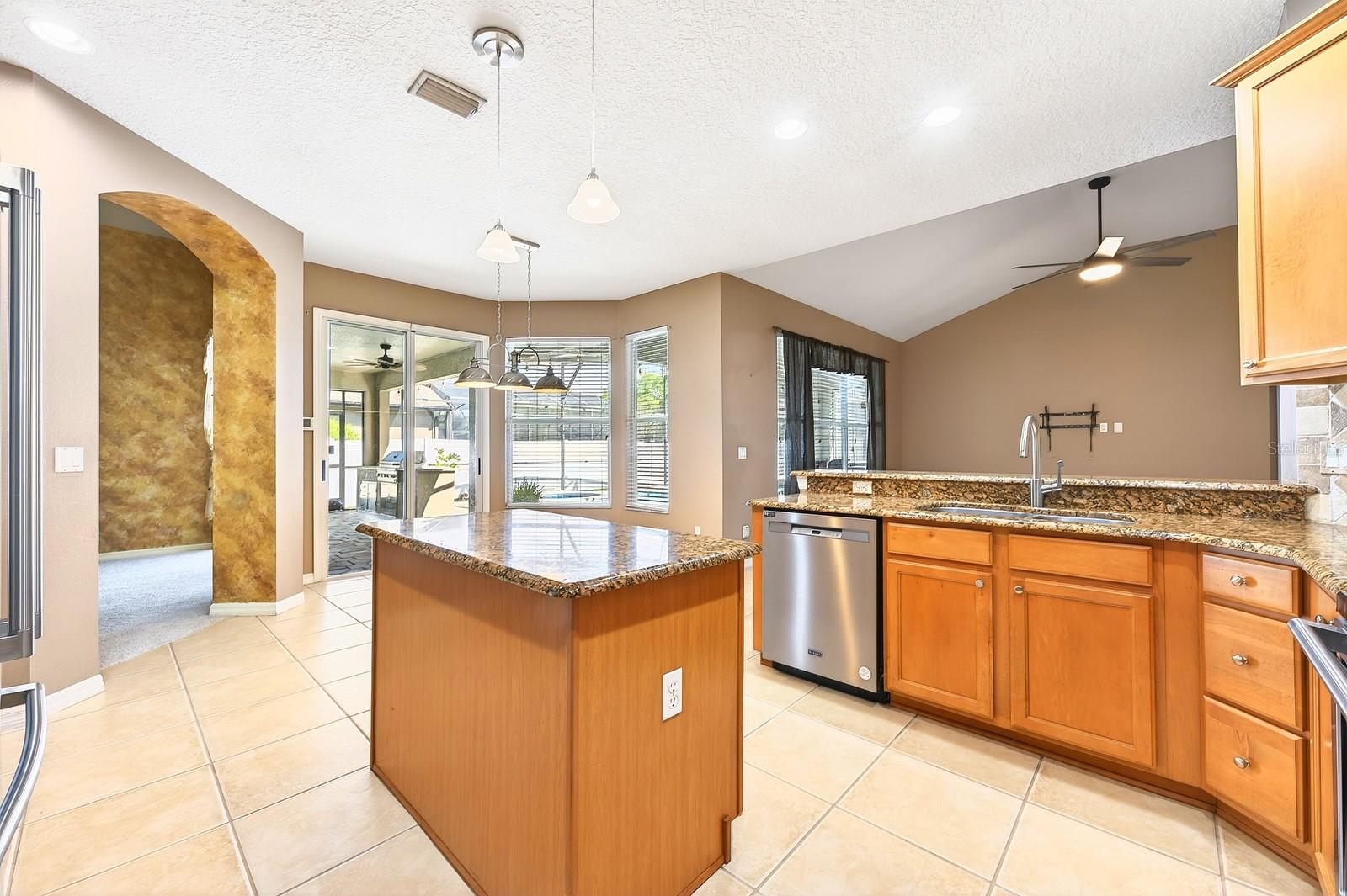 3965 EMERALD ESTATES CIR, APOPKA, FL, 32703