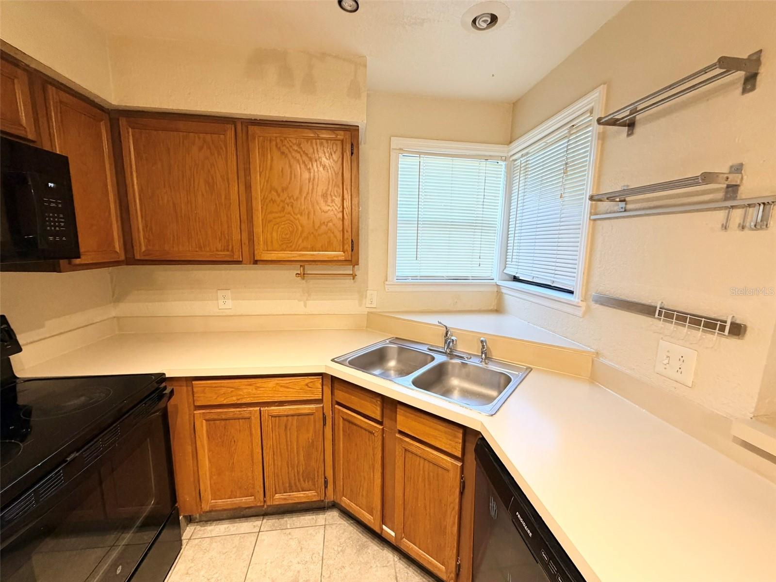 2936 ANTIQUE OAKS #70, WINTER PARK, FL, 32792