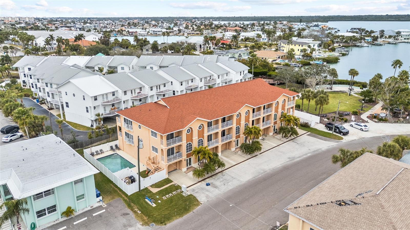 Mar Amante Townhomes