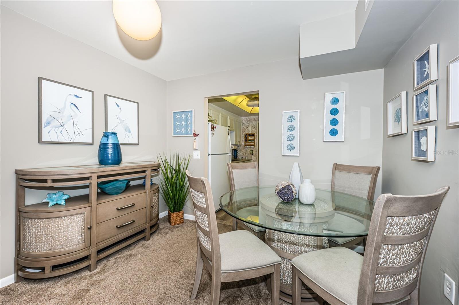 Dining area/ Living room