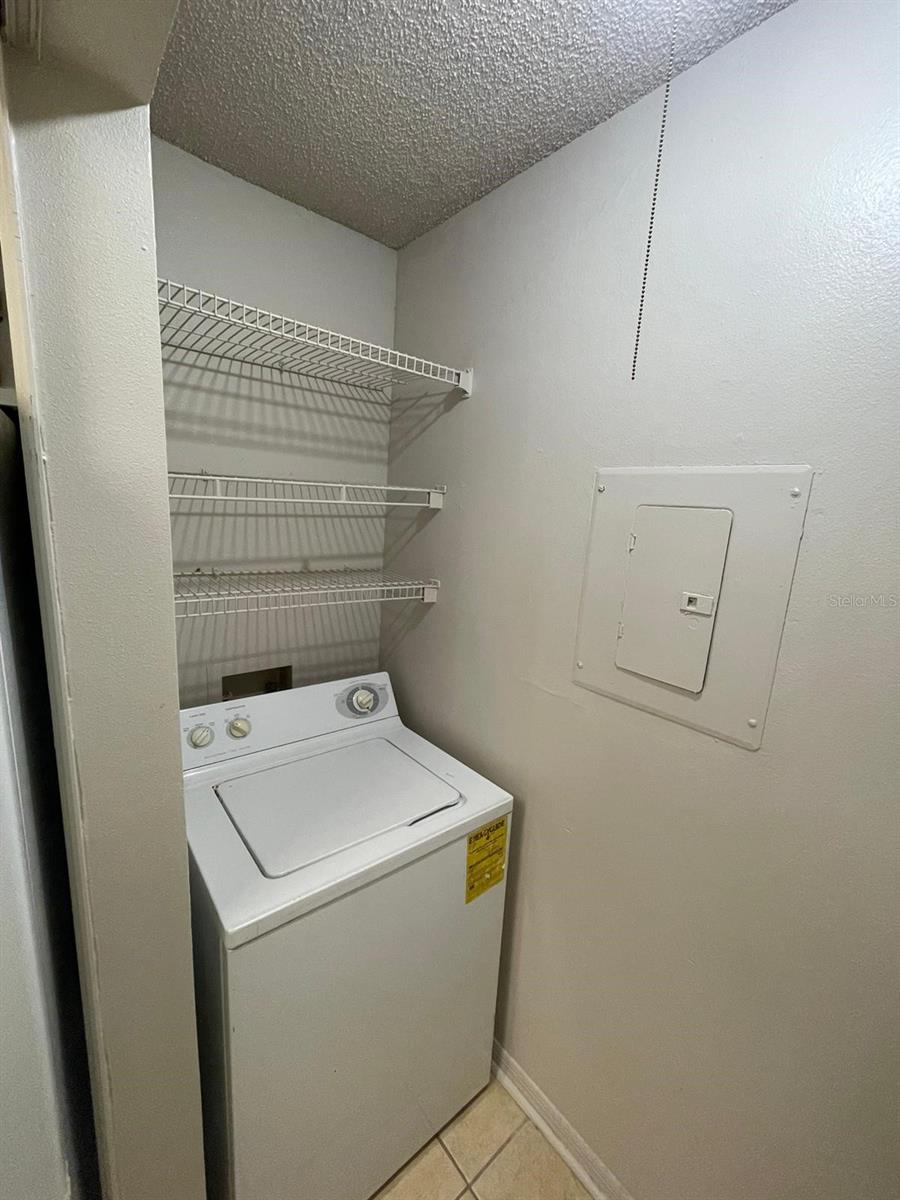 6100 WESTGATE DR #103, ORLANDO, FL, 32835